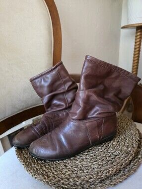 Barbo Women's Brown Slouch Ankle Boots